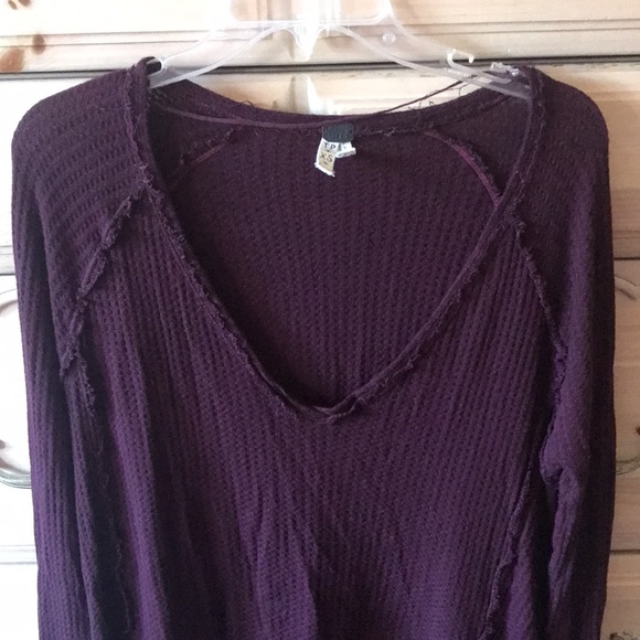 Free People | Laguna Maroon Thermal Top With Raw Hems and Thumbholes Size XS - Picture 3 of 13